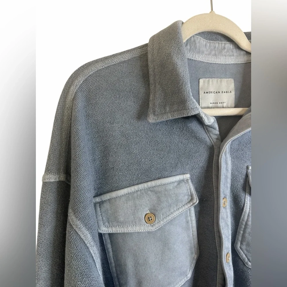 American Eagle Super Soft Oversized Button Down Terrycloth Womens Sz Large NWOT - Picture 5 of 7